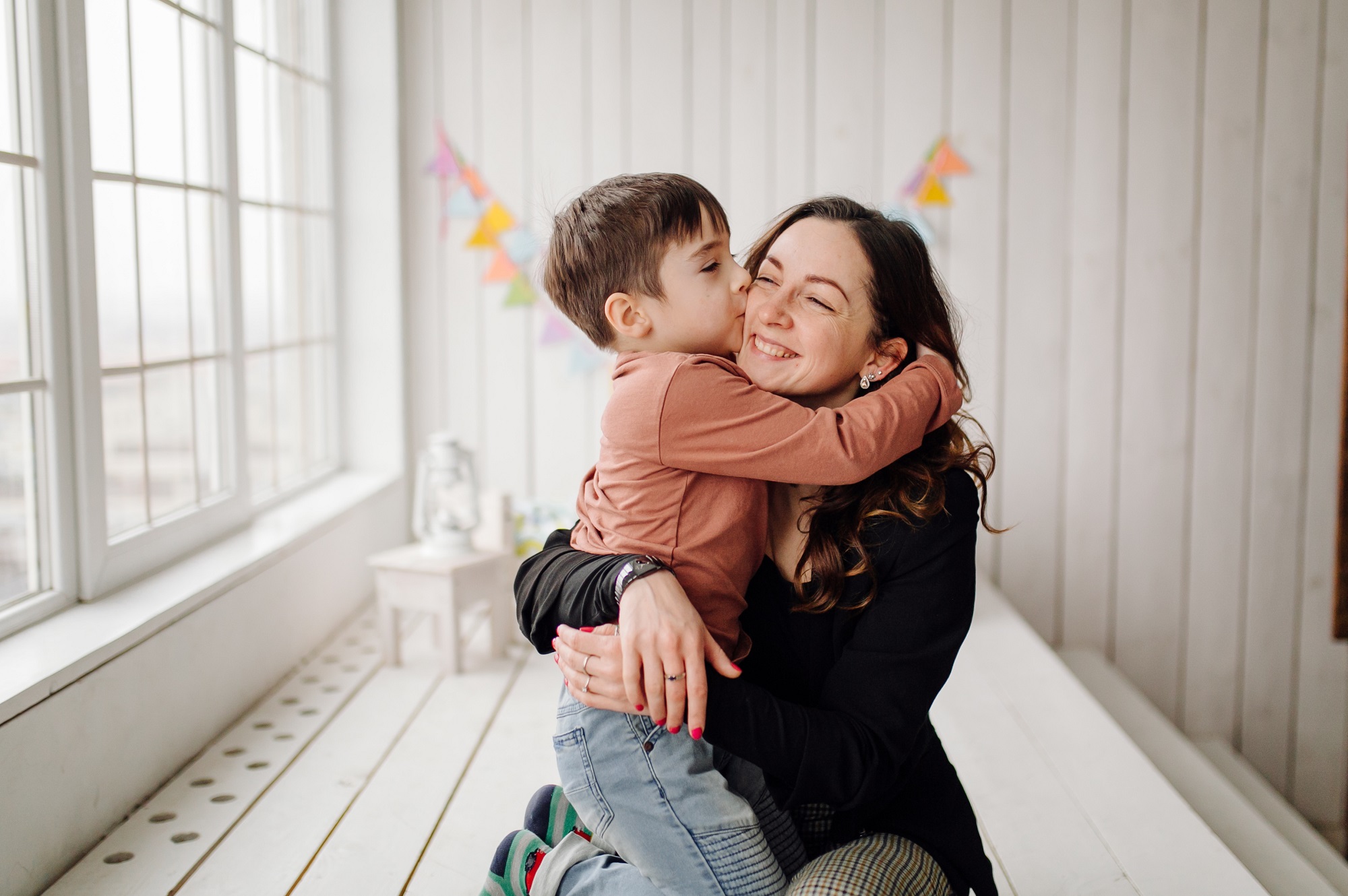 Mãe ensina o filho a transar